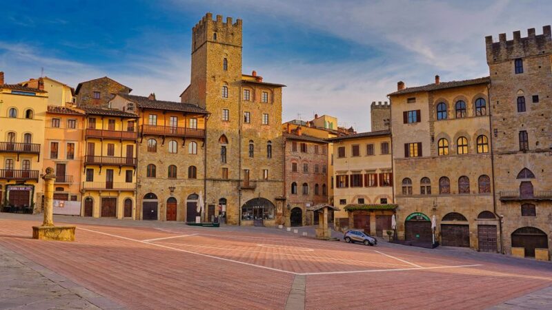 2 Hours Arezzo Group Walking Tour - Highlights of the Experience