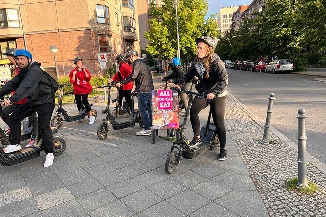 2 Hours E-Scooter Tour - The Sum Up