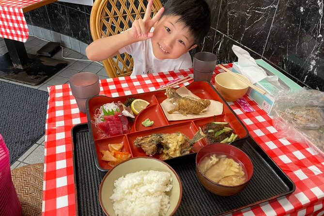 2 Hours Family Fishing in Okinawa - Location and Scenery