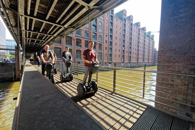 2 Hours Guided Hamburg Segway Night Tour - Who Will Love This Tour?