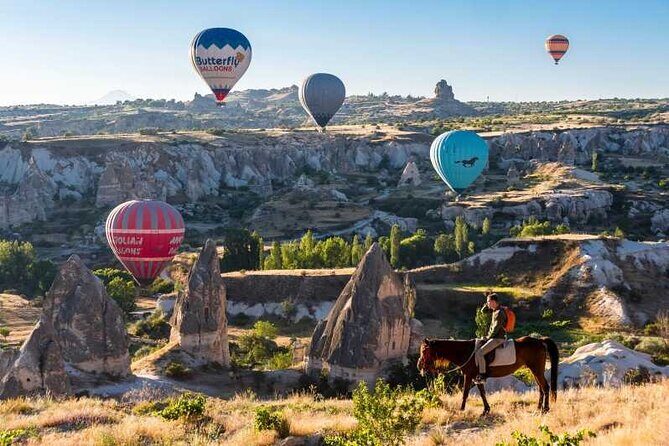 2 Hours Horse Riding with Balloons at Sunrise in Cappadocia - Who Will Love This Experience?
