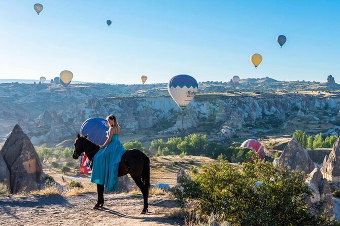 2 Hours Horse Riding with Balloons at Sunrise in Cappadocia - The Sum Up