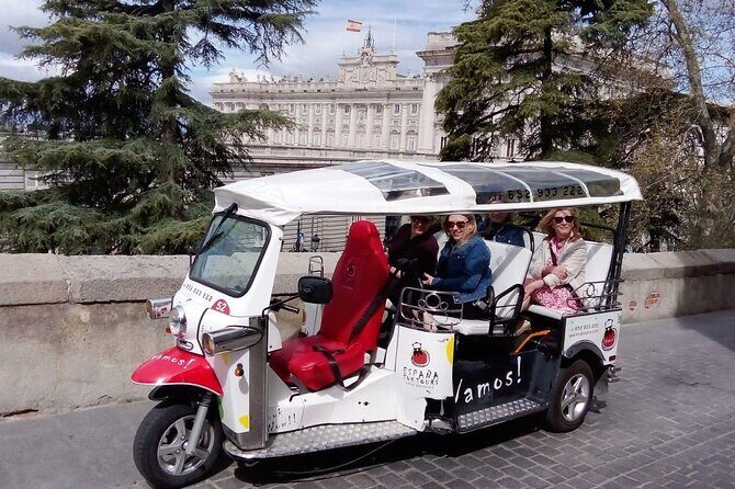 2 Hours Private Tuk tuk Tour in Madrid - Frequently Asked Questions