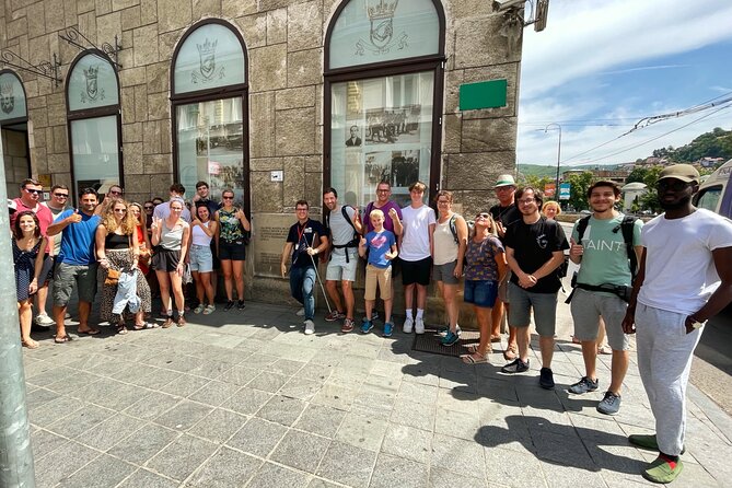 2 Hours Small Group Old Town of Sarajevo Walking Tour With Local Tour Guide - Customer Reviews and Experience