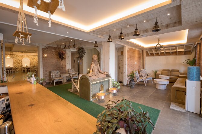 25 Days 300 Hours Advanced Yoga Teacher Training in Nepal - Local Attractions