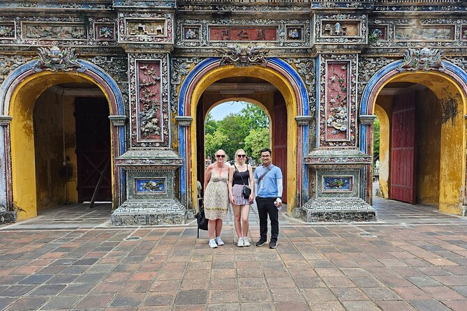 2,5 Hours Walking Tour Inside Hue Imperial City - Booking and Cancellation Information