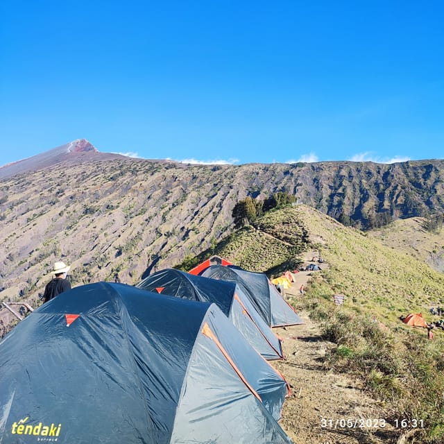 2D-1N Hiking Crater Rim Senaru Campsite - Arrival Day