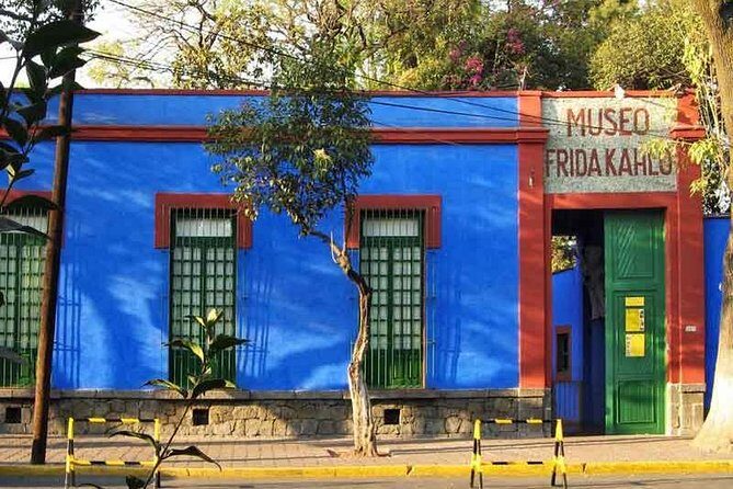 2D: Frida Kahlo Museo(No tiket)-Xochimilco & City CdMx & Pyramids - Final Thoughts: Who Should Consider This Tour?