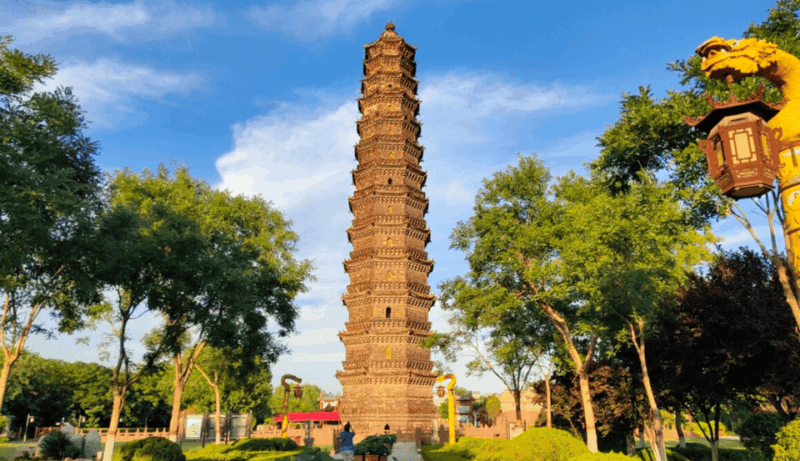 2days Henan Highlights Tour - Iron Pagoda