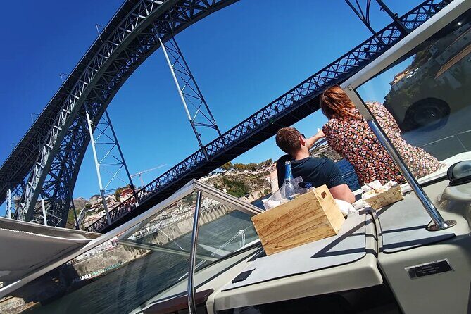2h Private Boat Trip for two with Tasting in Porto - Special Touches and Practicalities