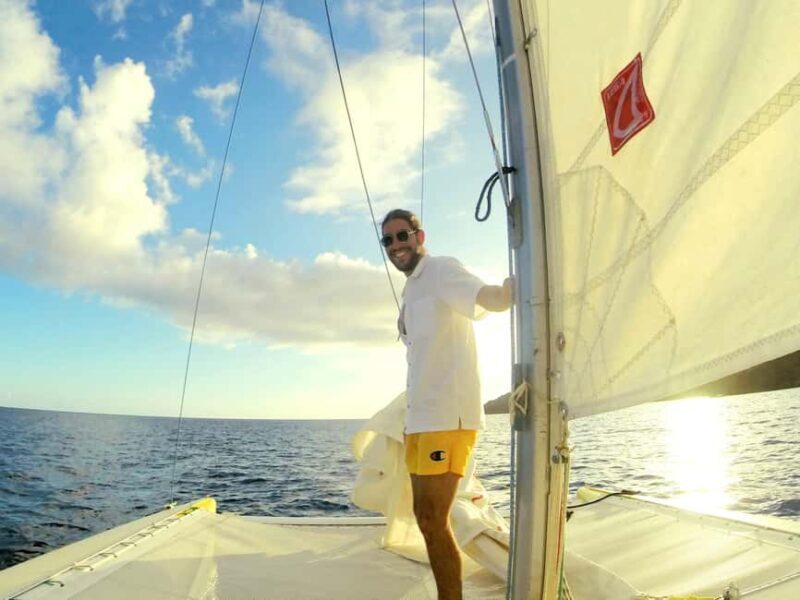 2h Sailing catamaran in La Baie des Saintes - The Allure of the Sailing Experience