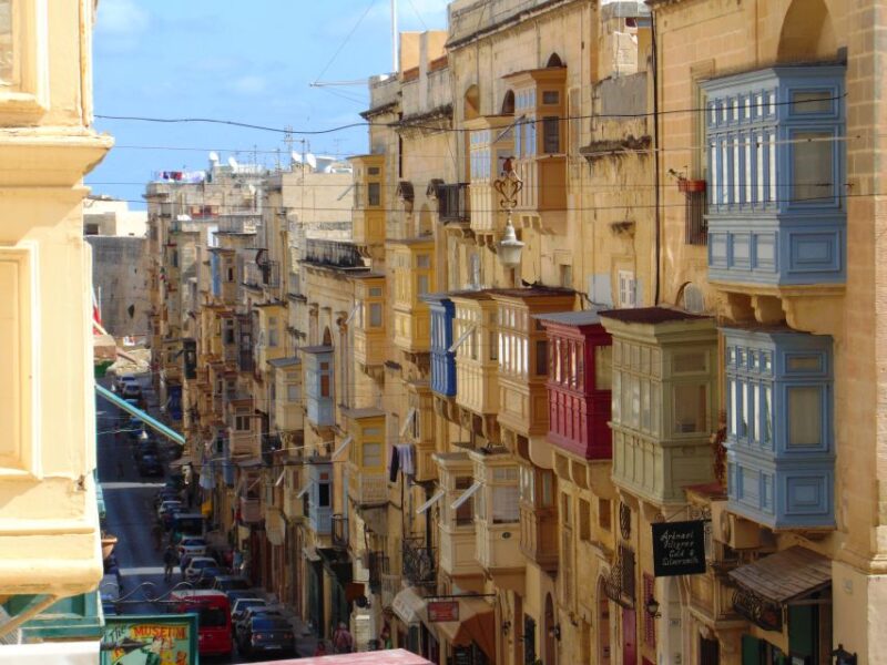 3 Cities: Private Insider Walking Tour With Licensed Guide - Tips for Your Tour