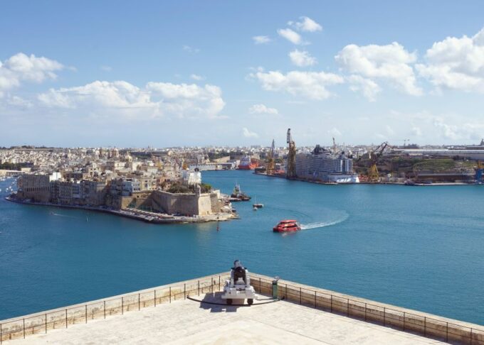 3 Cities: Private Insider Walking Tour With Licensed Guide - Additional Services Available