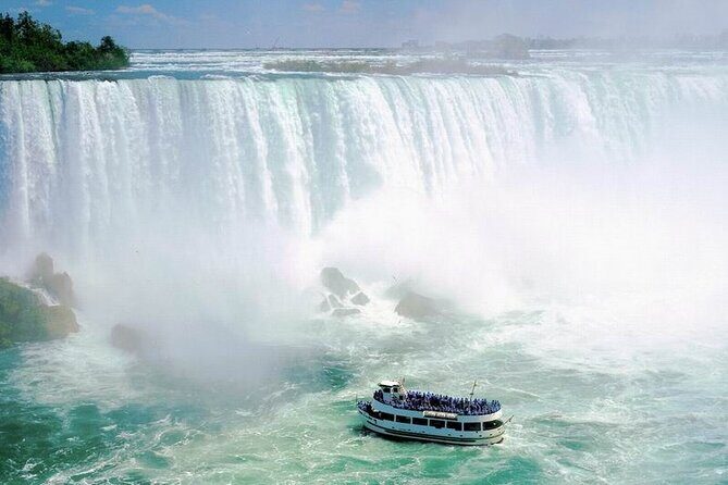 3 Day and 2 Night Tour: Toronto, 1000 Islands, and Niagara Falls - A Deep Dive into the Experience