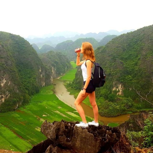 3-Day Hanoi - Ninh Binh - Lan Ha Bay 5 Star Cruise & Balcony - Day 2 Itinerary