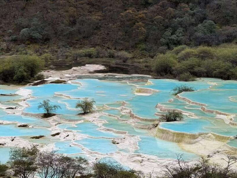 3-Day Jiuzhaigou and Huanglong Highlights Tour by Fast Train - What Does the Tour Offer to the Practical Traveler?