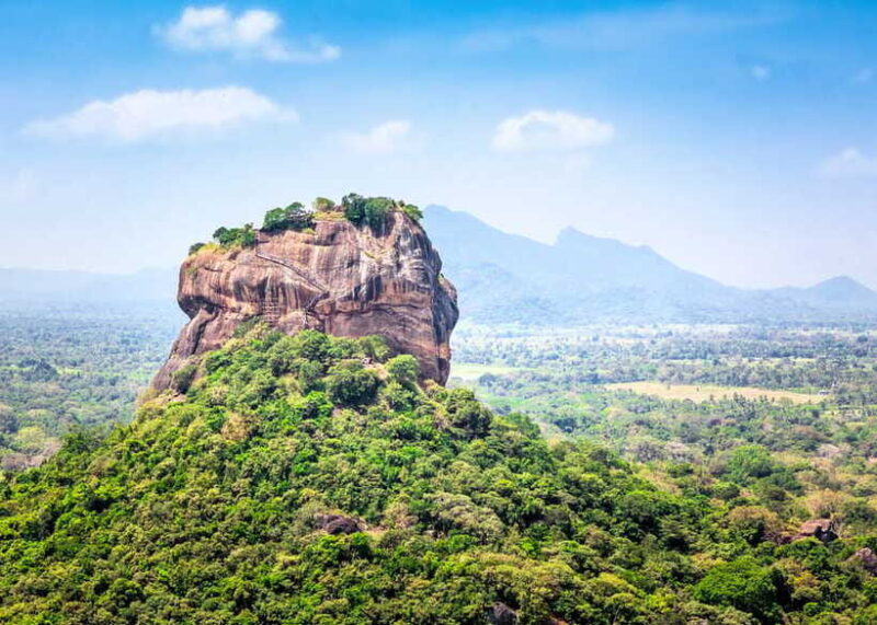 3-Day Private Tour: Sigiriya, Dambulla, Ella With Train Tour - Key Points