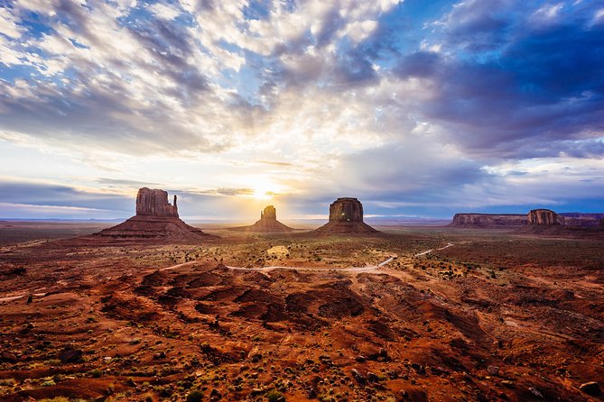 3-Day Tour: Zion, Bryce Canyon, Monument Valley and Grand Canyon - Itinerary Details