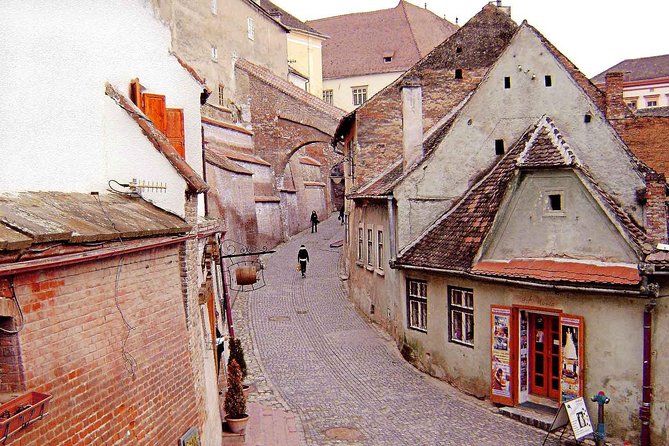3-Day Transylvania Tour With Draculas Castle - Biertan Fortified Church