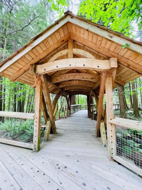 3-Day Vancouver City Tour Package With Whistler & Victoria - Included Activities
