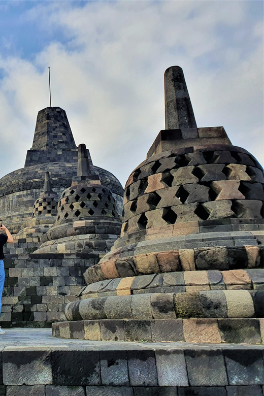 3 Days Jomblang Pindul Caves Sunrise Borobudur Prambanan - Itinerary Highlights
