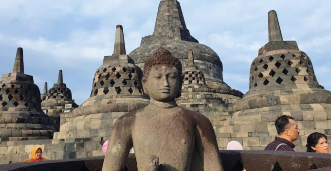 3 Days Jomblang Pindul Caves Sunrise Borobudur Prambanan - Borobudur and Merapi Lava Tour