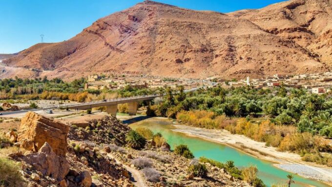 3 Days Private Tour Marrakech to Fes via Merzouga Desert - Arriving in the Imperial City of Fes