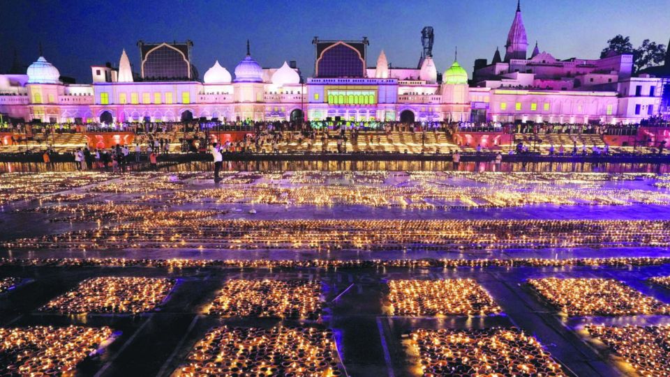 3 Days Spiritual Varanasi and Ayodhya Tour - Key Points