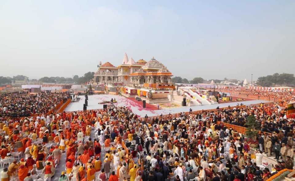 3 Days Spiritual Varanasi and Ayodhya Tour - Day 01: Varanasi to Ayodhya