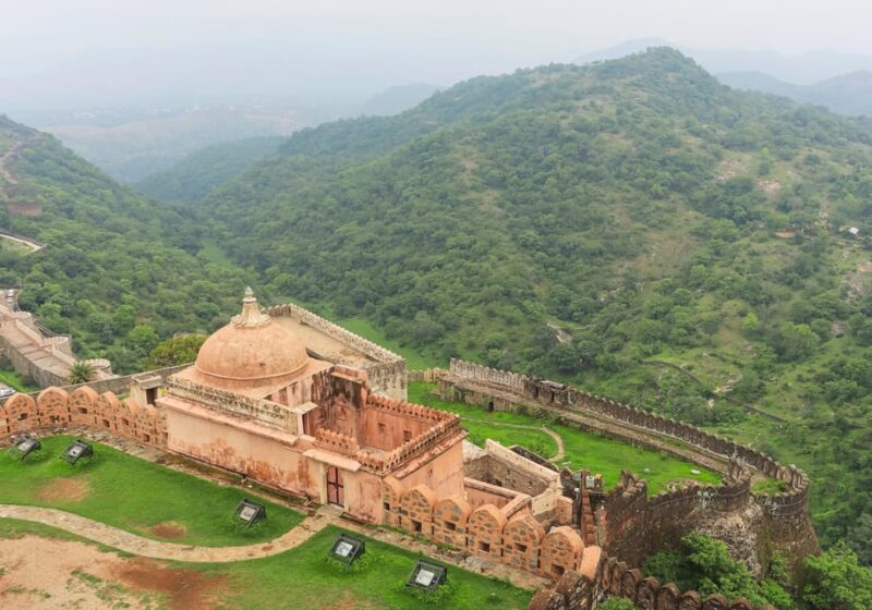 3 Days Udaipur Lake City Tour With Kumbhalgarh Fort - Ranakpur Jain Temple Visit