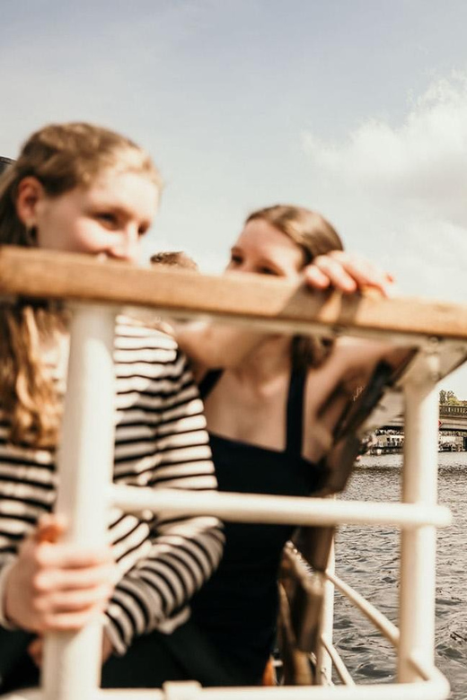 3-Hour City Sightseeing Boat Cruise (Berlin Roundtrip) - Experience Highlights