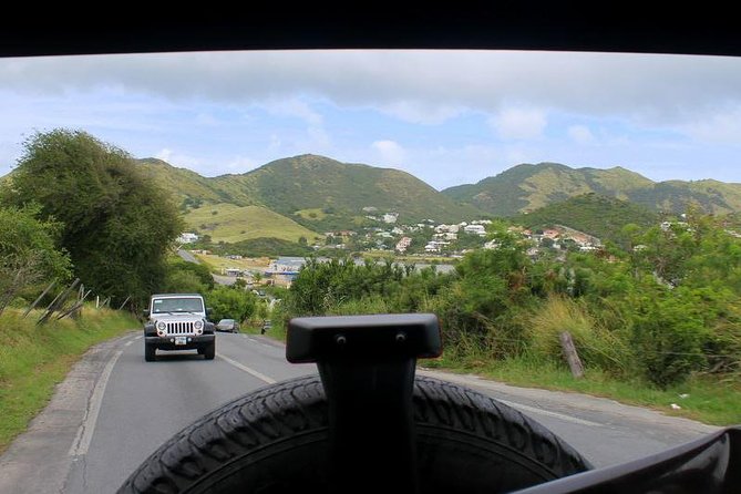 3-Hour Guided Jeep Tour Island Highlights and 1-Hour Relax by Beach - Itinerary Highlights