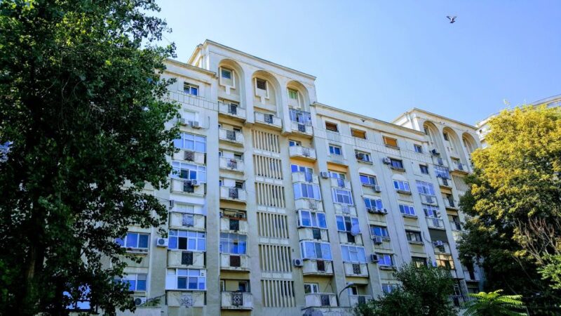 3-Hour Guided Tour of Communist Bucharest - Meeting Point