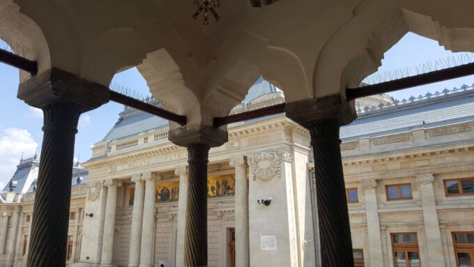 3-Hour Guided Tour of Communist Bucharest - What to Expect
