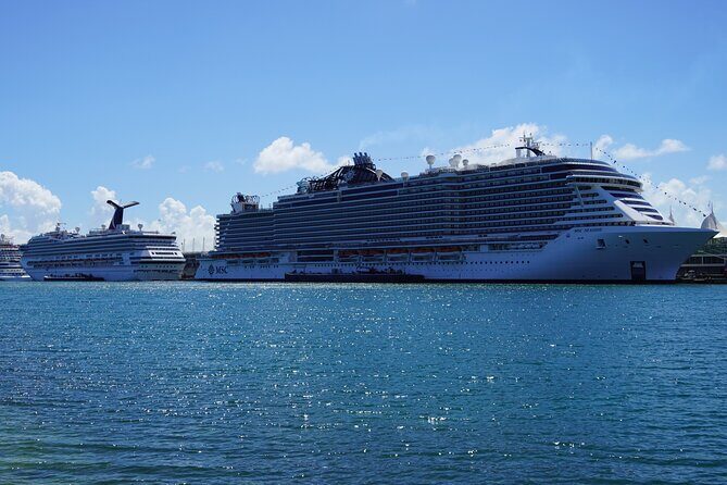 3 Hour Party Boat Jet ski Banana Tube and open bar in Miami - Itinerary & Experience Breakdown