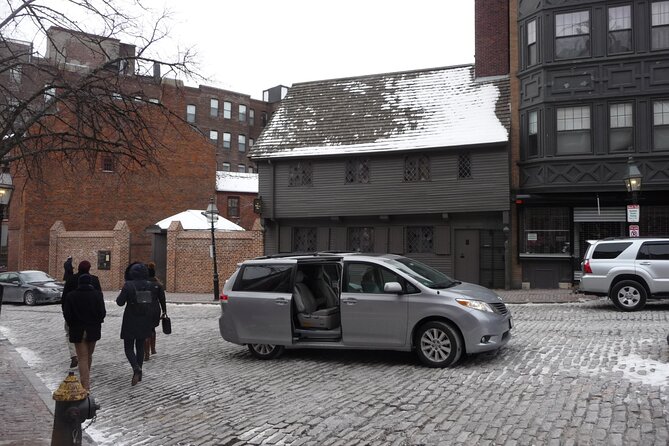 3-Hour Private Cold Weather- Warm Van Driving Tour of Boston - Informative Stories From the Driver-Guide