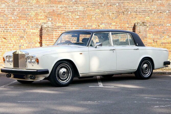 3-Hour Private Luxury Car Tour From Oxford to Blenheim Palace - Meeting and Pickup Process
