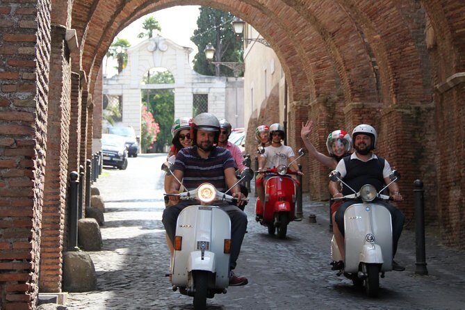 3-Hour Rome Small-Group Sightseeing Tour by Vespa - Key Points