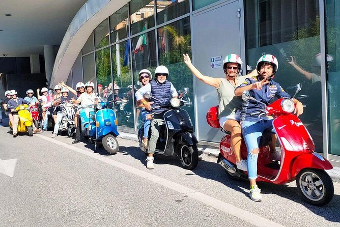 3-Hour Rome Small-Group Sightseeing Tour by Vespa - The Itinerary in Detail: What to Expect