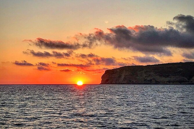 3-Hour Sunset Boat Trip With Dolphin Watching - Exceptional Customer Reviews