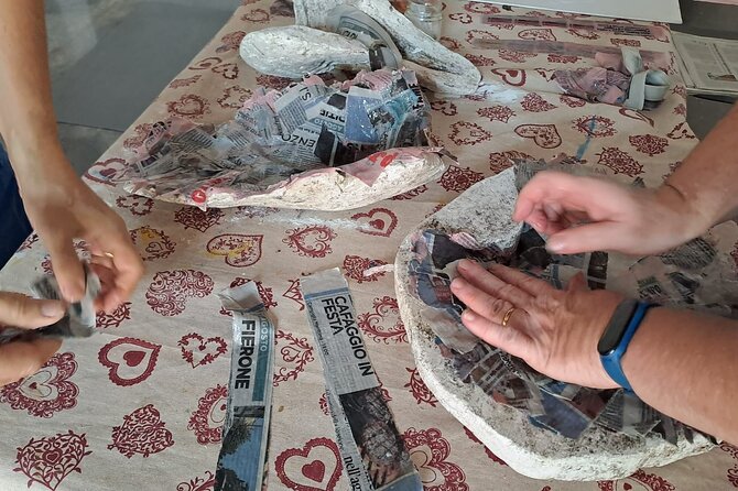 3 Hours Art Creation: Papier-mâché in the Studio in Pietrasanta - Booking and Availability