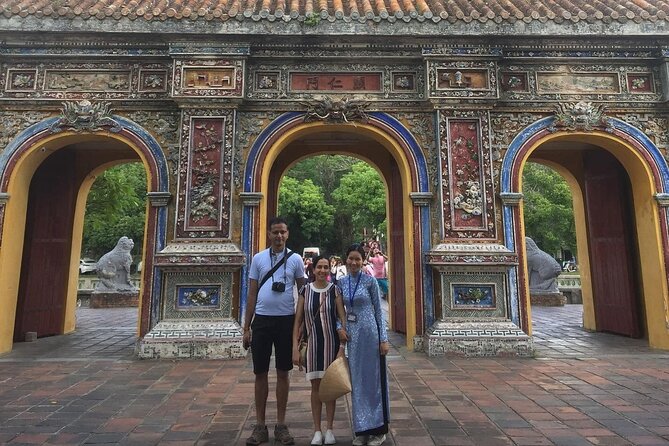3-Hours Hue Imperial Walking Tour With Guide - Tour Duration and Pace