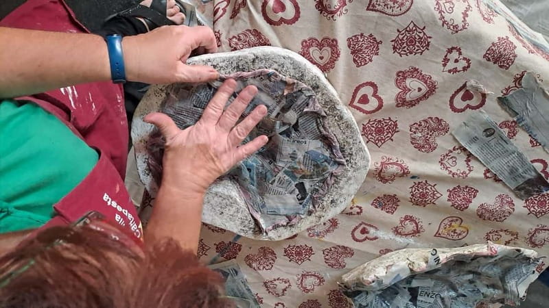 3 Hours of Art Creation: Papier-mâché in a Studio in Pietrasanta - The Artistic Charm of Pietrasanta