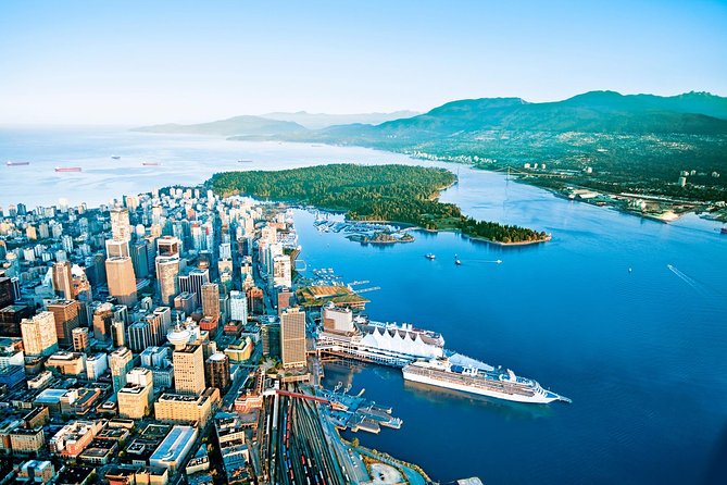 3 Hours Private Sightseeing Tour-From YVR Airport or Cruise Port - Transportation and Guides