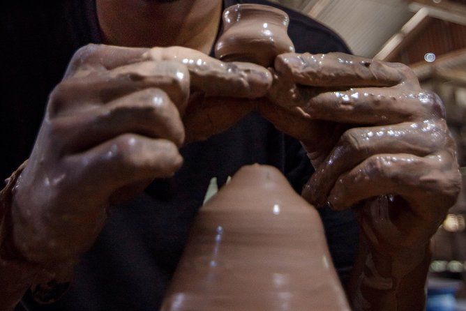 3 Hours Wheel Throwing Basic Ceramic Class - Health and Accessibility Considerations