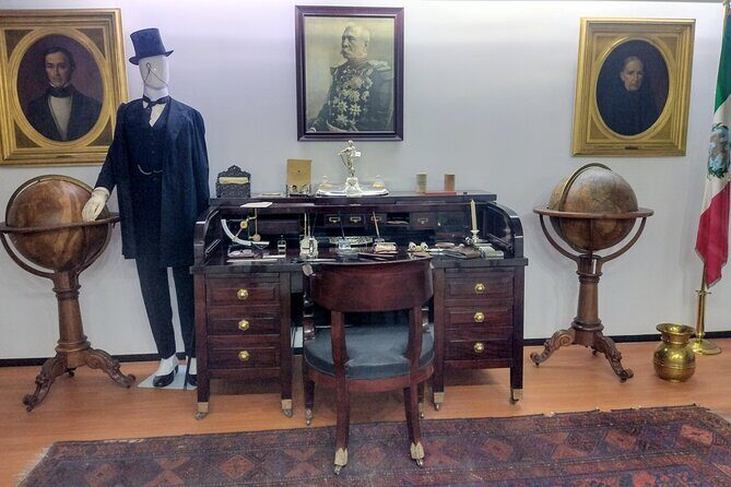 3 in 1 Viewpoint, Bicentennial Museum and Toy Show - FAQ