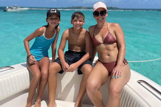 3 Islands Boat Adventure: Swimming Pigs, Turtles, And Snorkeling - Swimming With the Pigs