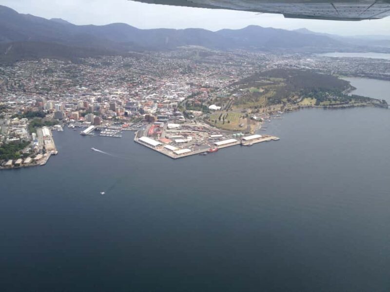 30 Minute Scenic Hobart Plane Flight - Key Points