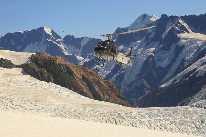 30 minute Tasman Experience - scenic helicopter flight - Key Points  