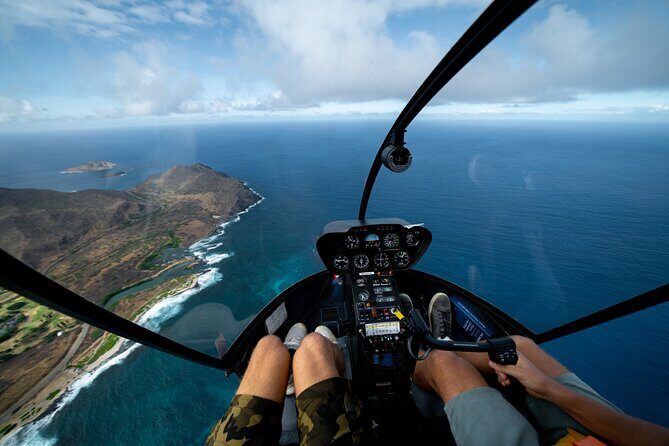 30 Minutes PRIVATE Helicopter Tour in Honolulu - An Up-Close Look at the 30-Minute PRIVATE Helicopter Tour in Honolulu